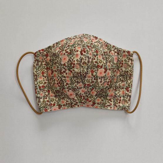Masque ergonomique (fleurettes roses/beiges/bordeaux)
